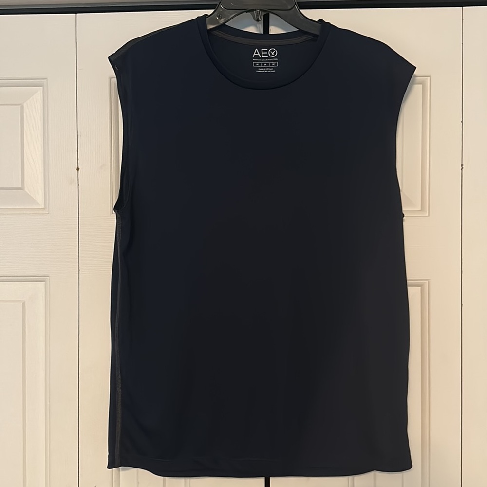 American Eagle Men’s Nylon Workout Shirt Size M